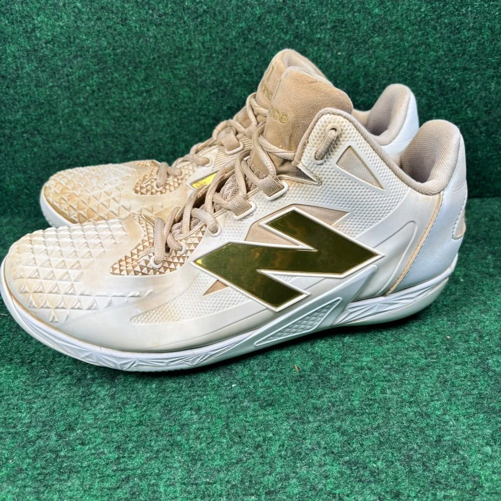 New Balance 4040v6 Metal Baseball Cleats Mens 11 Cream Gold MSHOWT1 Mid Cut